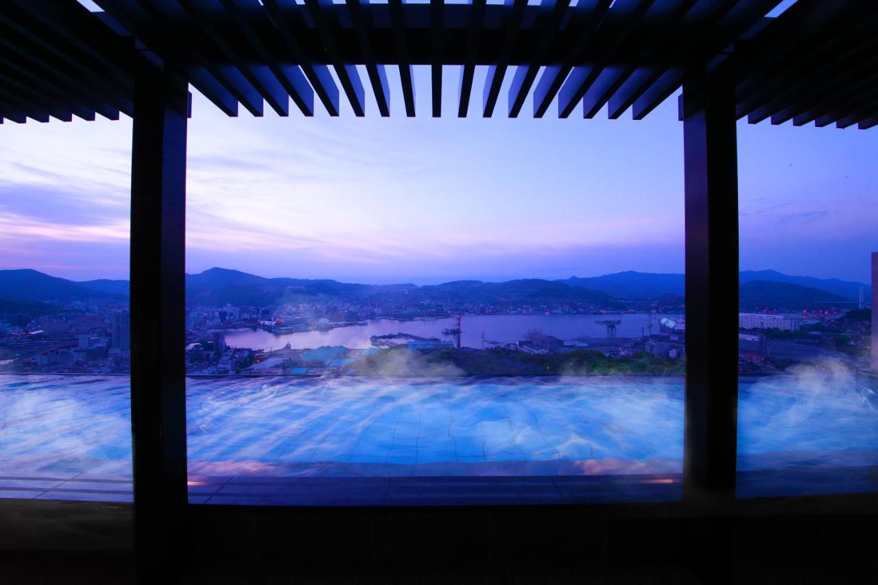 Ooedo Onsen Monogatari Nagasaki Hotel Seifu Extérieur photo