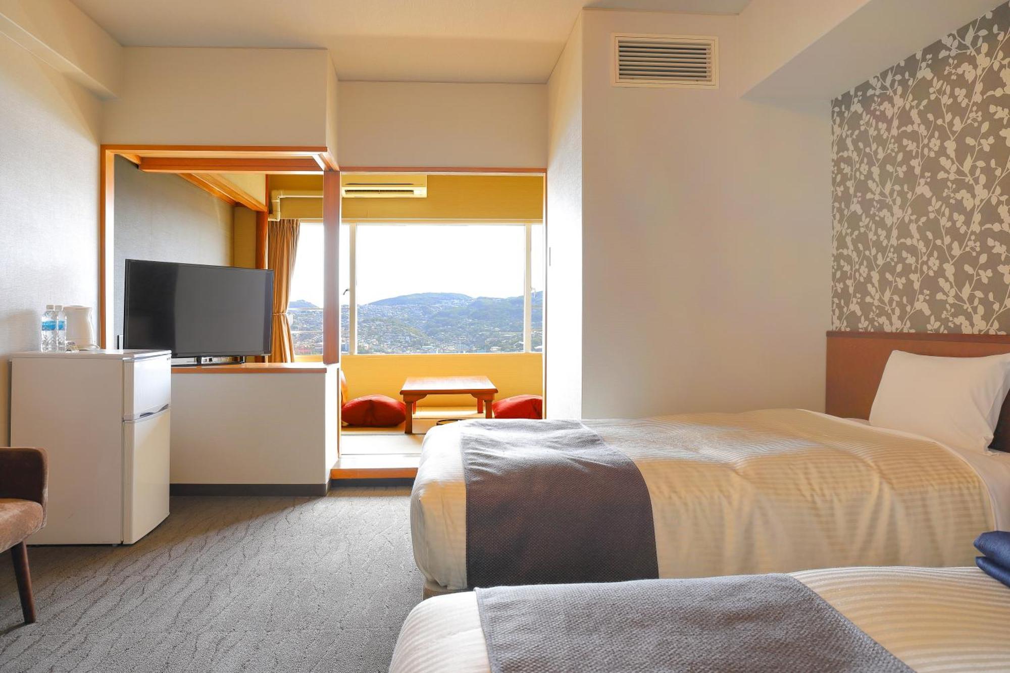 Ooedo Onsen Monogatari Nagasaki Hotel Seifu Extérieur photo