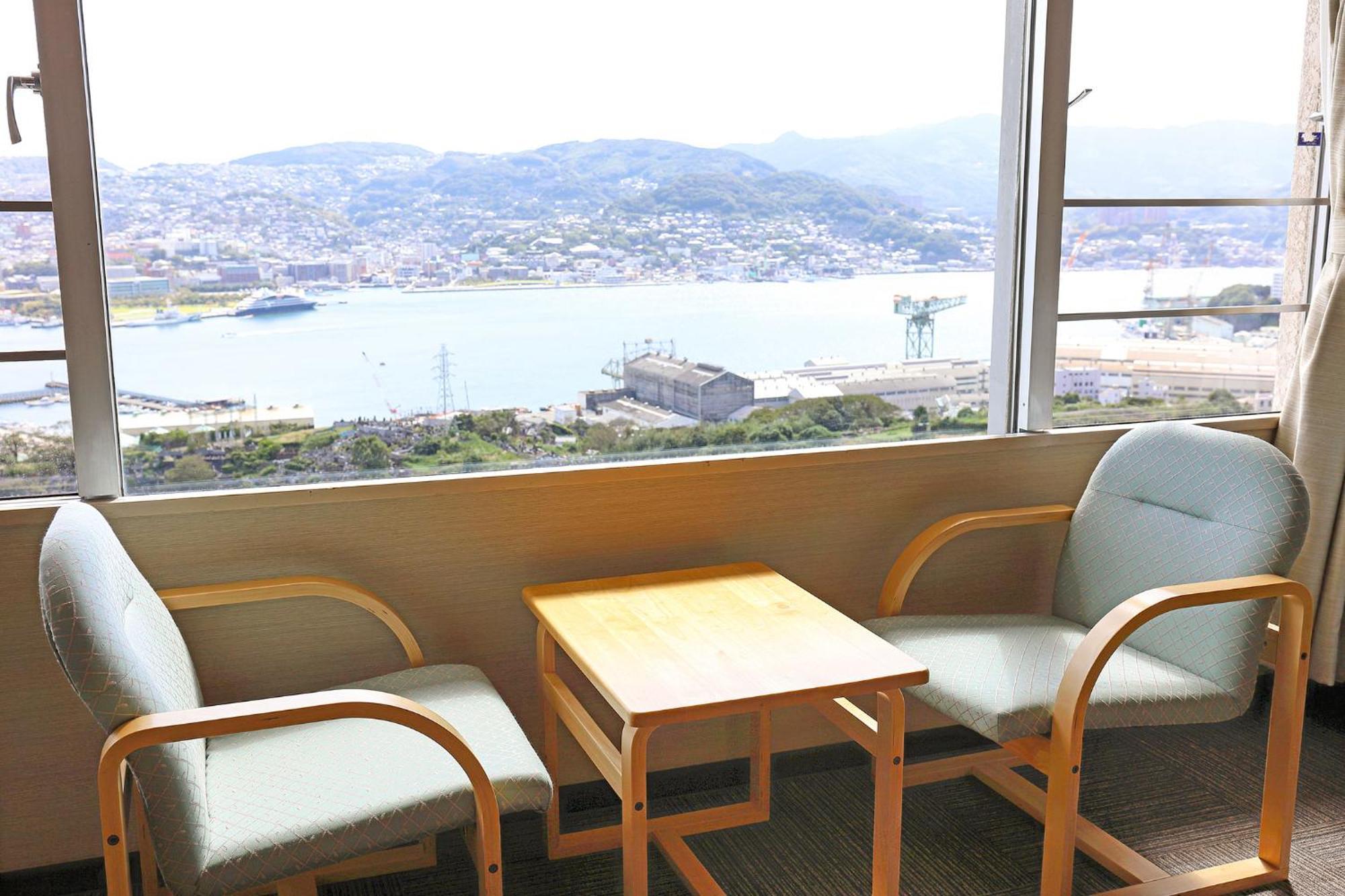 Ooedo Onsen Monogatari Nagasaki Hotel Seifu Extérieur photo