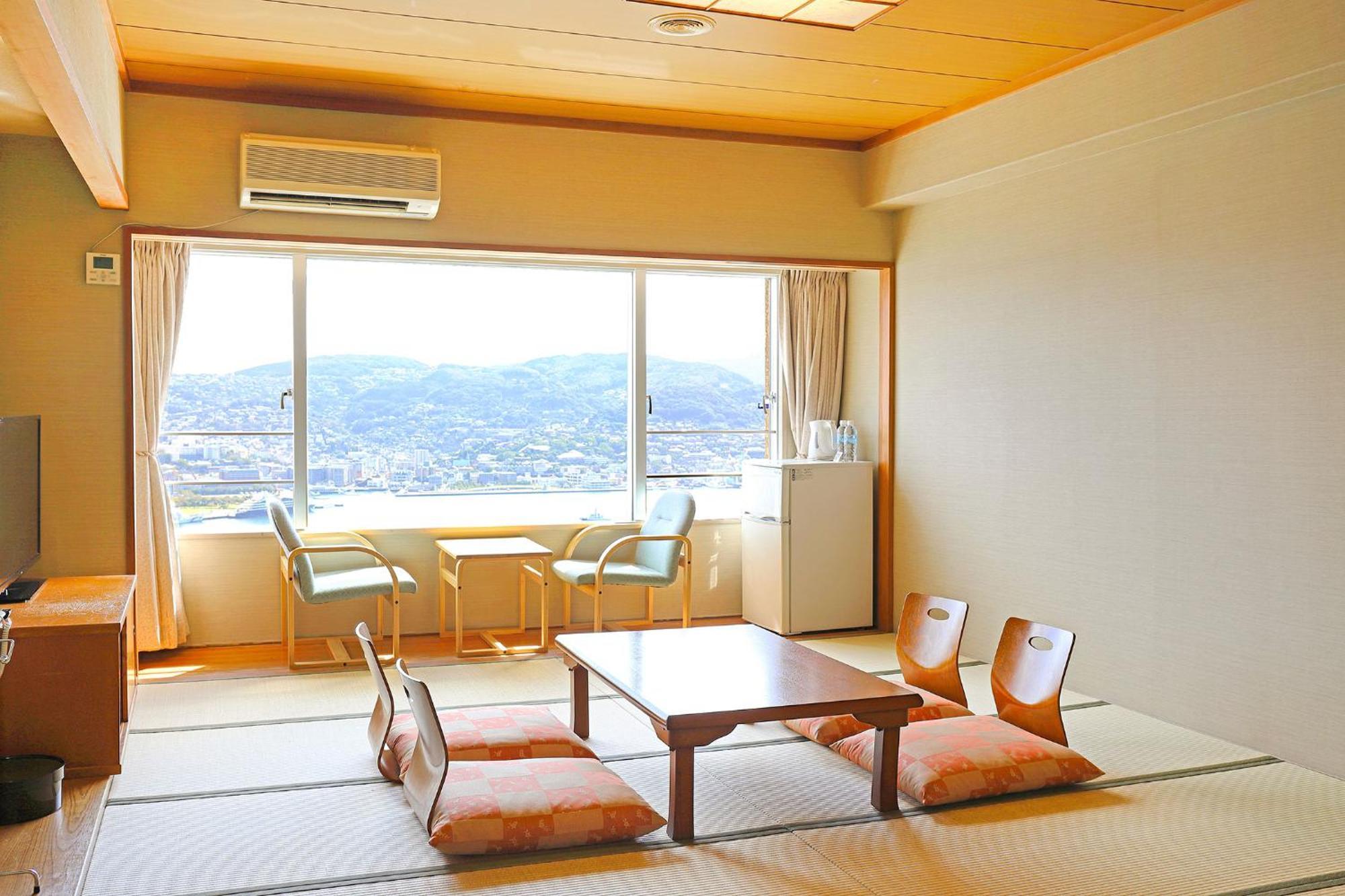 Ooedo Onsen Monogatari Nagasaki Hotel Seifu Extérieur photo